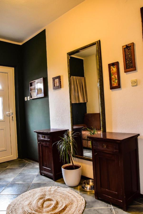 Apartman Iva Krasica  Екстер'єр фото